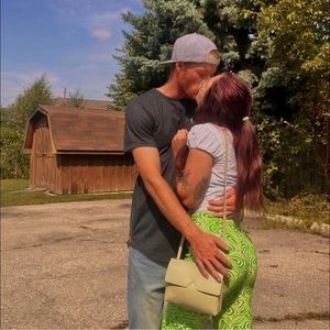 Meet your Posher, Kellie